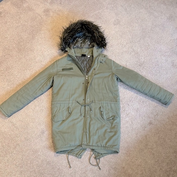 Urban Outfitters BDG Women’s Oversized Winter Jacket size S - Picture 8 of 15